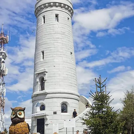 Alpesi faház Sowie Chatki - Z Widokiem Na Gory Sowie Sokolec